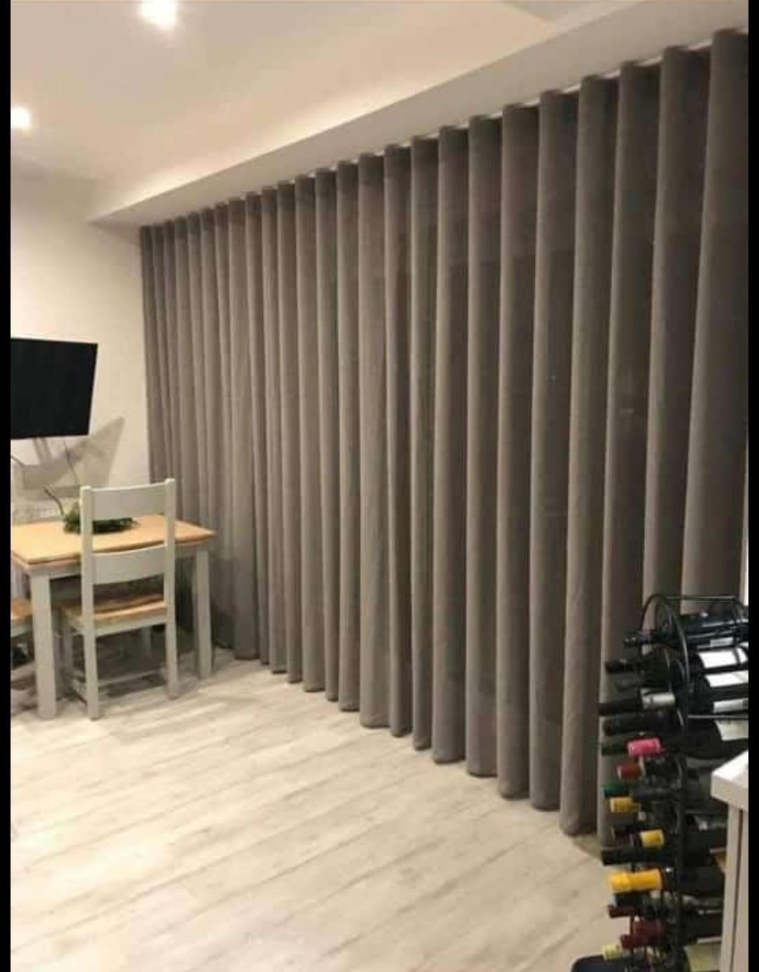 Hand-Tufted Silk Wool Rugs